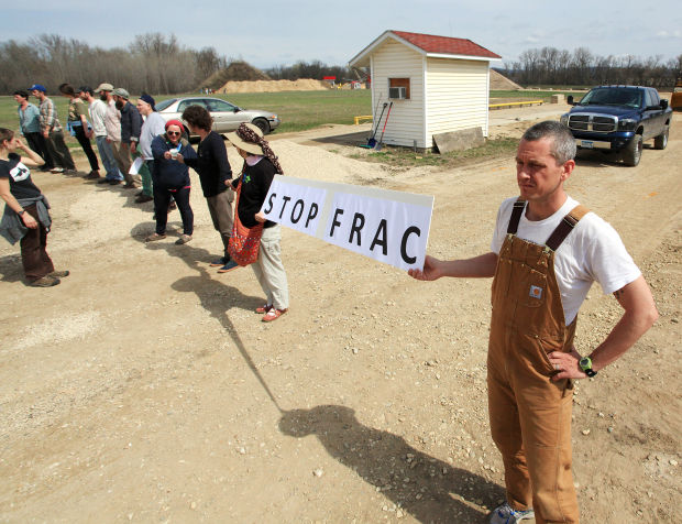 Frac Protest
